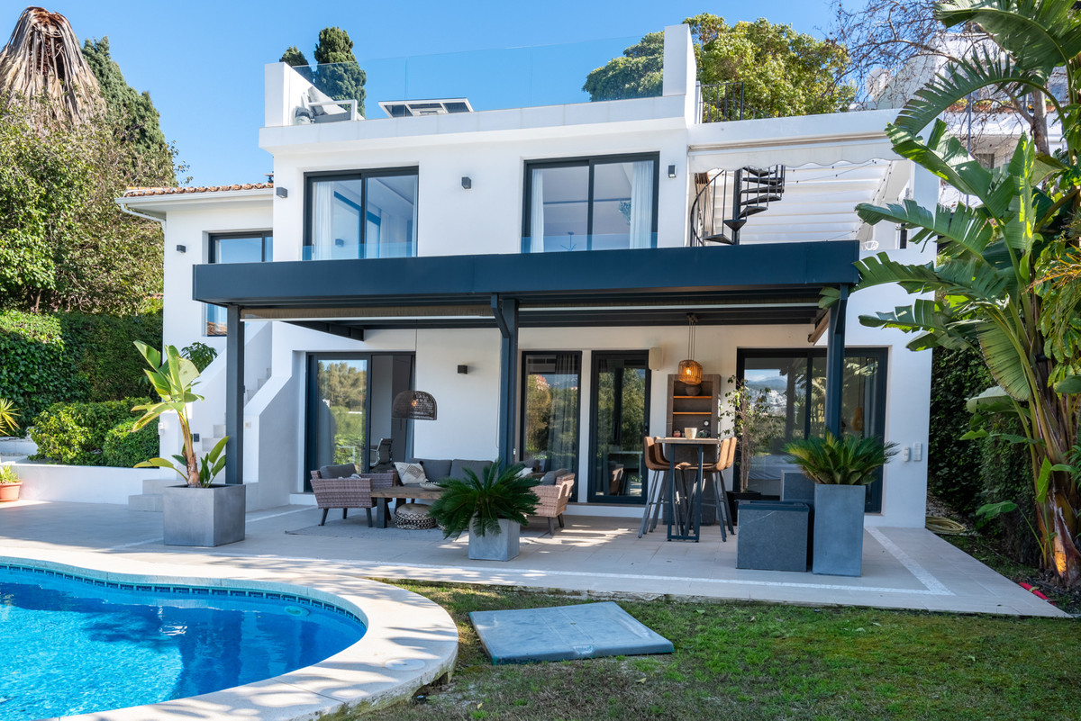 Huis te koop in Nueva Andalucía | 4 slaapkamers H5450533