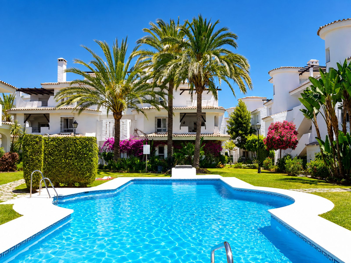 Appartement te koop in Nueva Andalucía | 2 slaapkamers H5453896