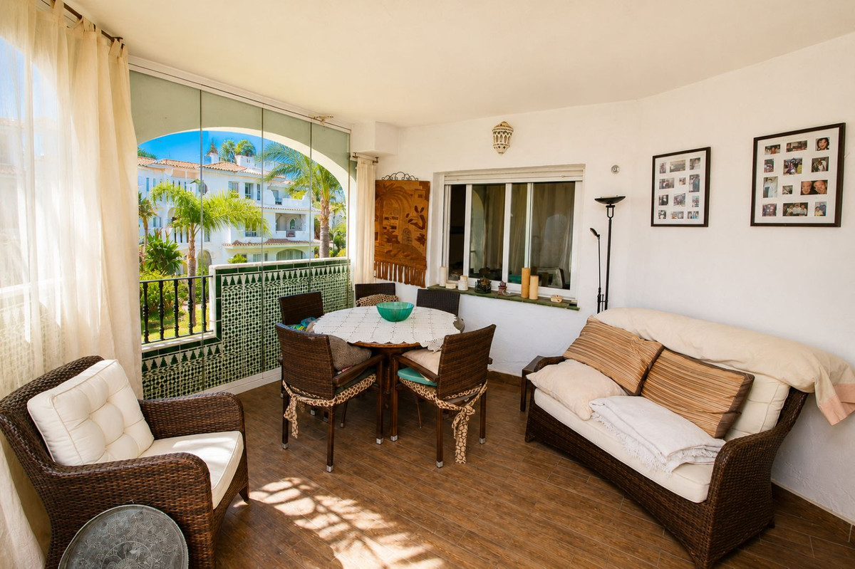 Appartement te koop in Nueva Andalucía | 2 slaapkamers H5453896
