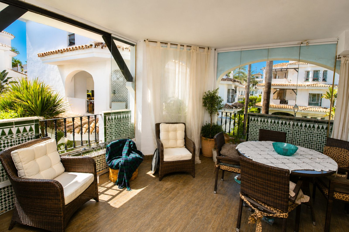 Appartement te koop in Nueva Andalucía | 2 slaapkamers H5453896