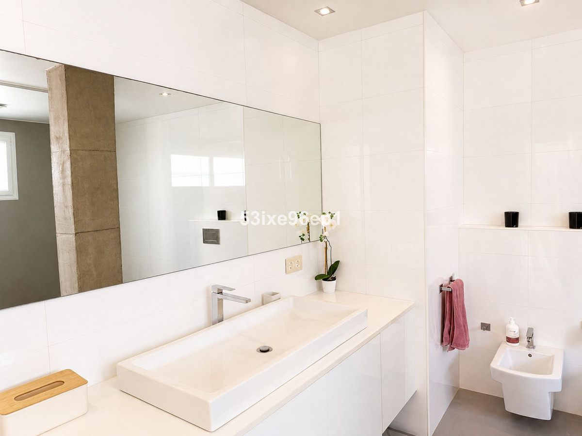 Huis te koop in Nueva Andalucía | 3 slaapkamers H5454652