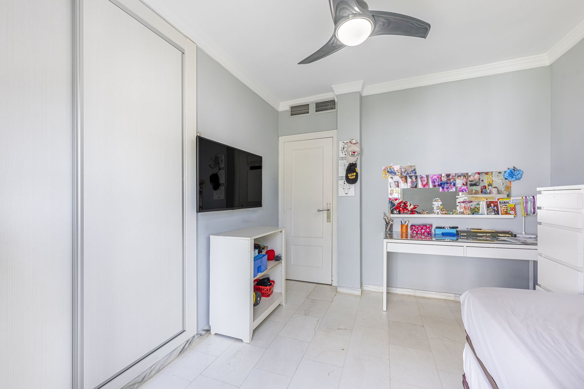 Huis te koop in Nueva Andalucía | 3 slaapkamers H5455510