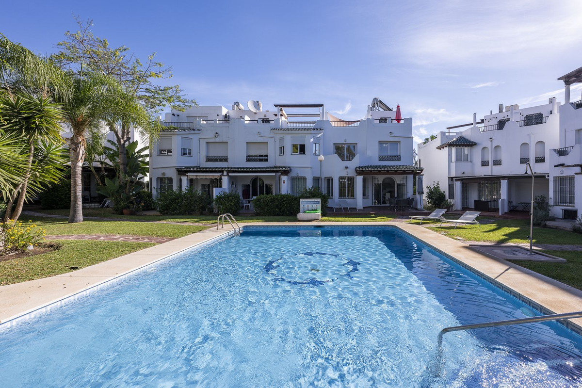 Huis te koop in Nueva Andalucía | 3 slaapkamers H5455510