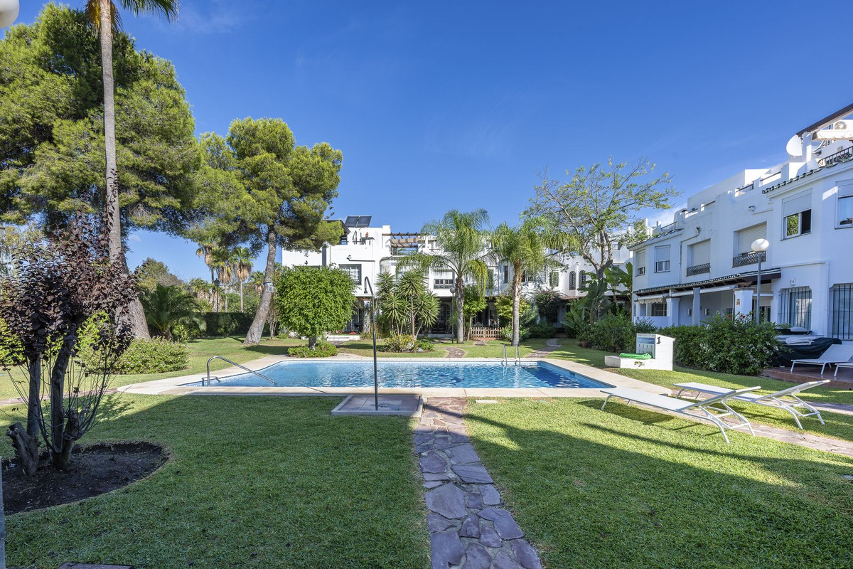 Huis te koop in Nueva Andalucía | 3 slaapkamers H5455510