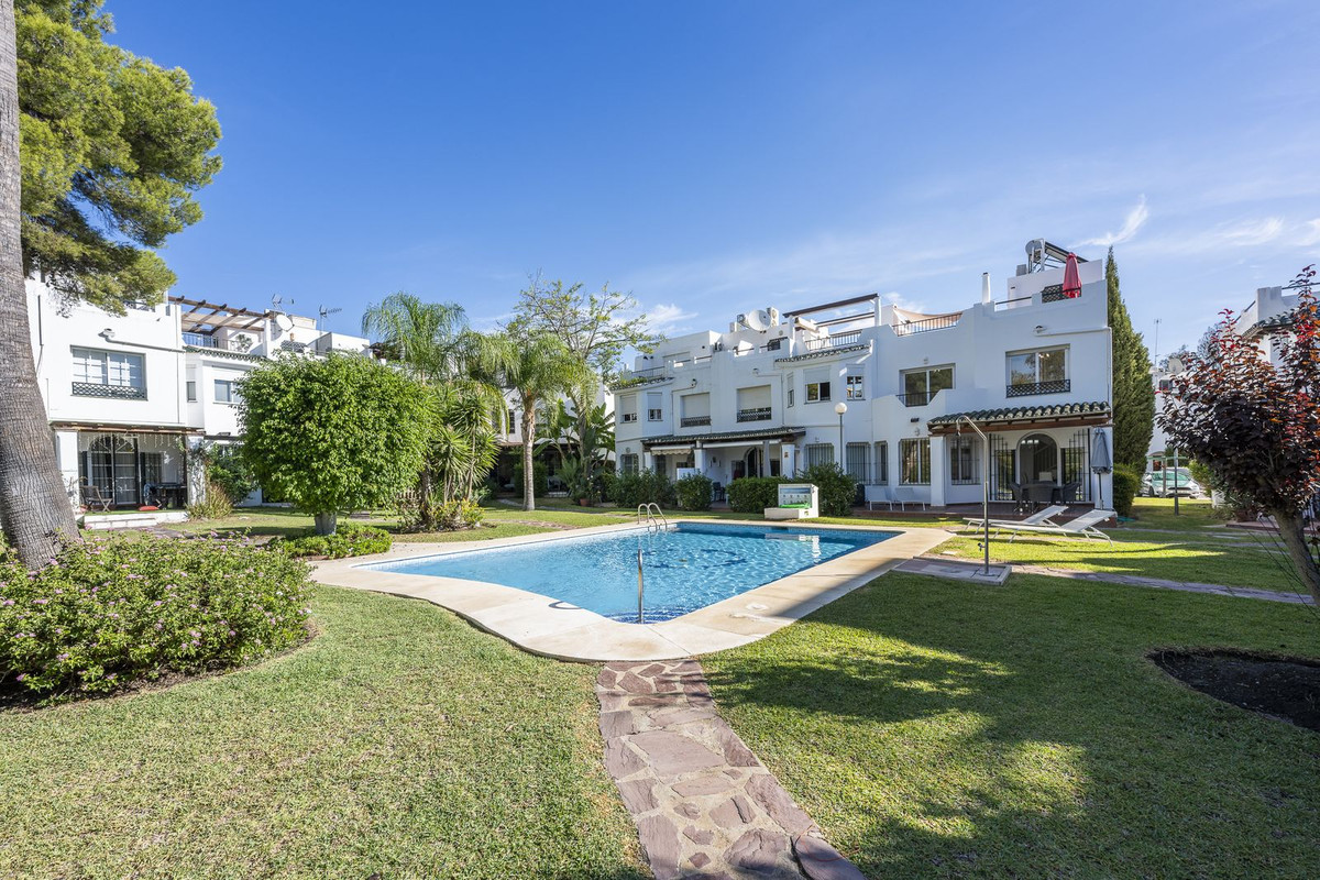 Huis te koop in Nueva Andalucía | 3 slaapkamers H5455510