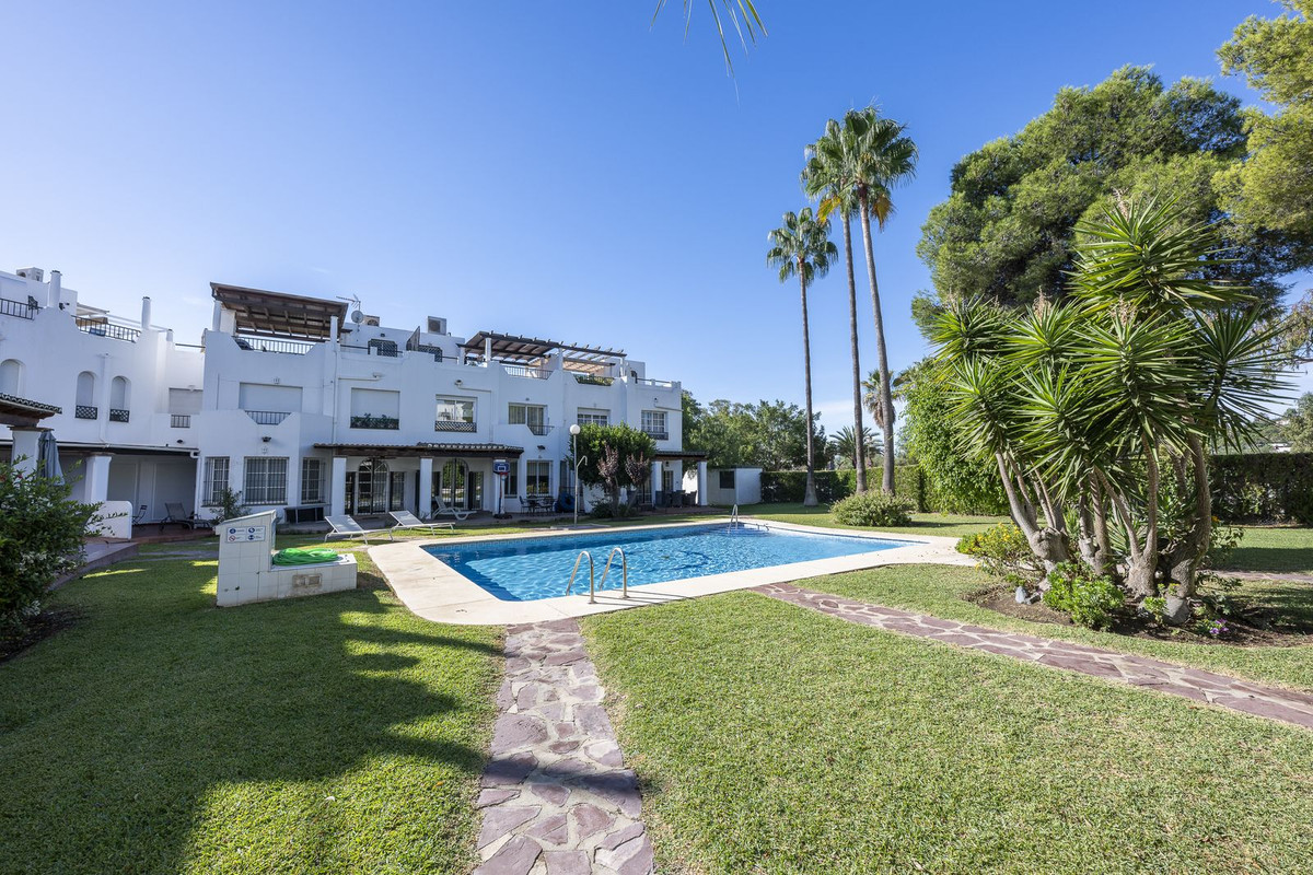 Huis te koop in Nueva Andalucía | 3 slaapkamers H5455510