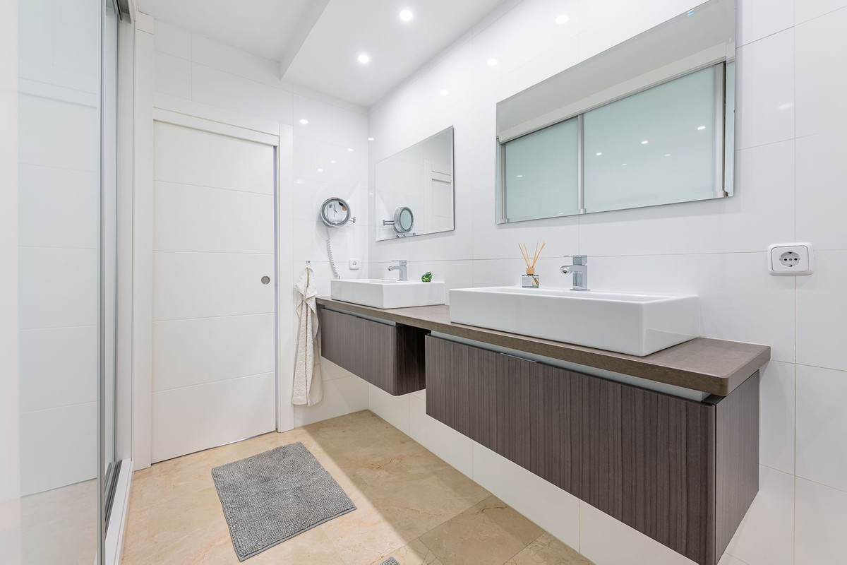 Huis te koop in Nueva Andalucía | 2 slaapkamers H5457076