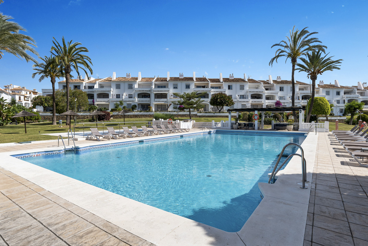 Appartement te koop in Nueva Andalucía | 3 slaapkamers H5457208