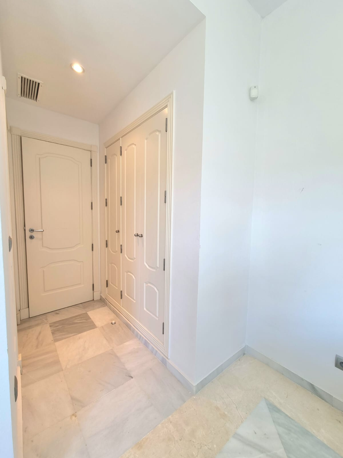 Huis te koop in Nueva Andalucía | 2 slaapkamers H5457787