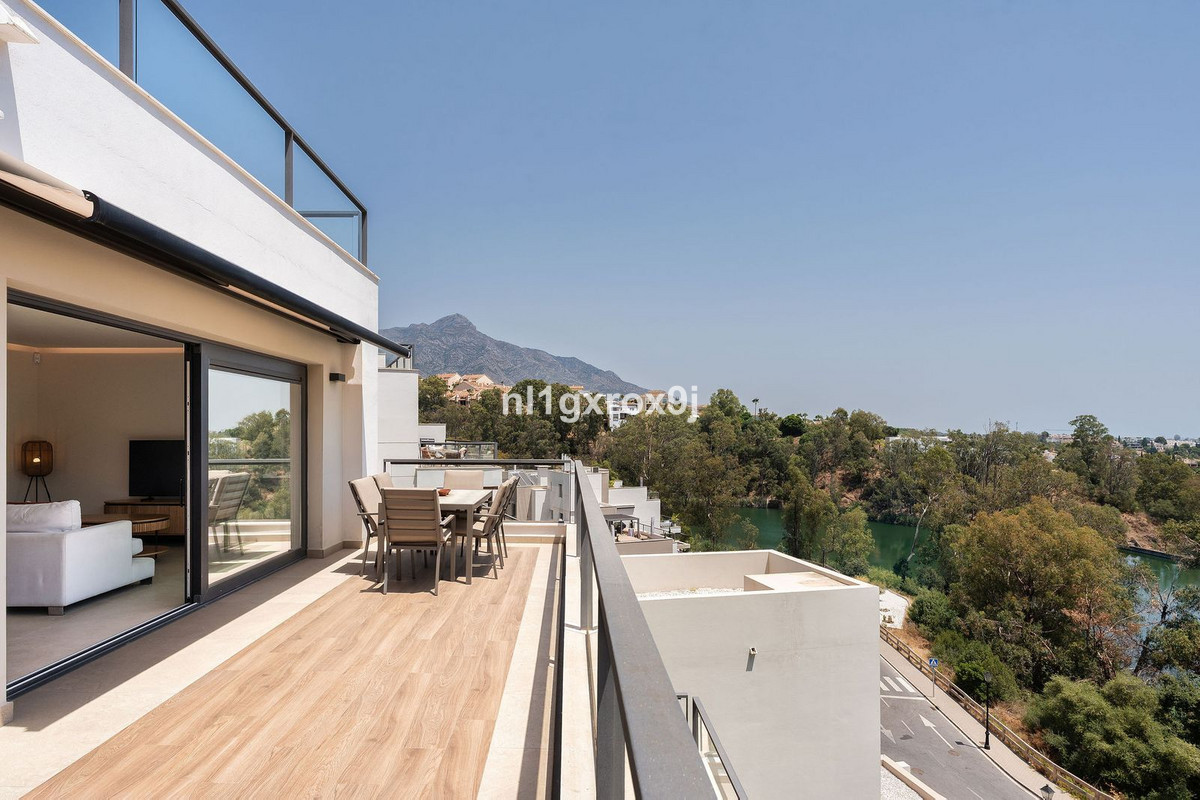 Huis te koop in Nueva Andalucía | 3 slaapkamers H5461498