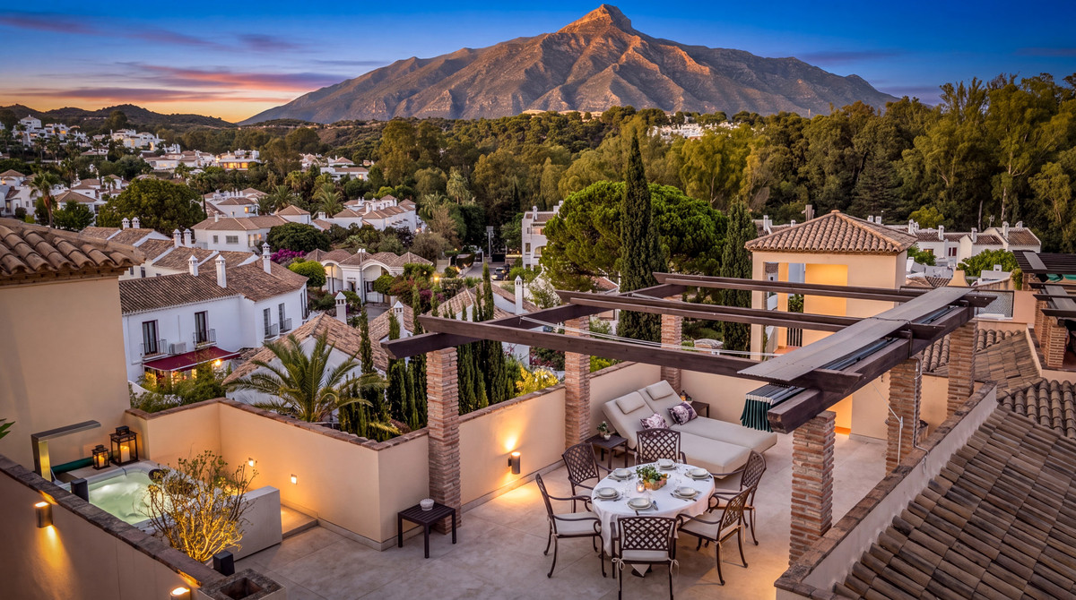Huis te koop in Nueva Andalucía | 3 slaapkamers H5462653