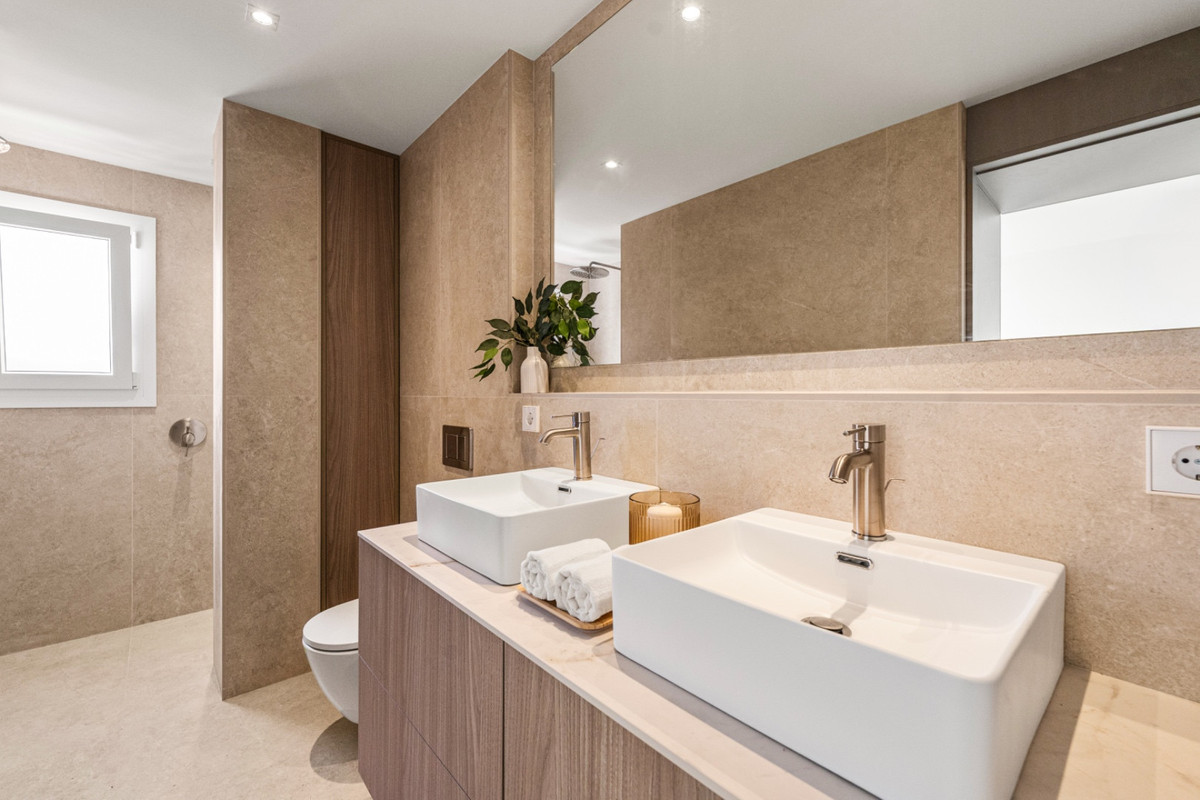 Huis te koop in Nueva Andalucía | 3 slaapkamers H5462653