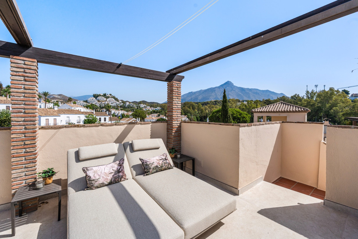 Huis te koop in Nueva Andalucía | 3 slaapkamers H5462653