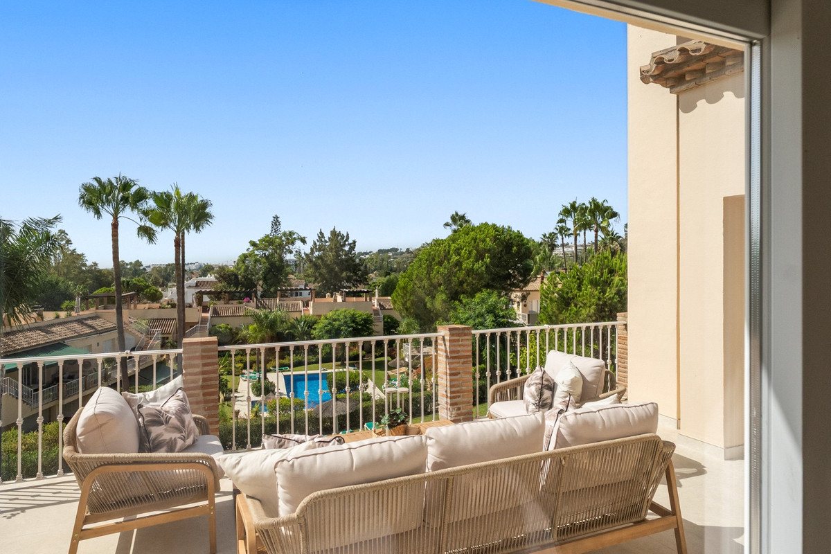 Huis te koop in Nueva Andalucía | 3 slaapkamers H5462653