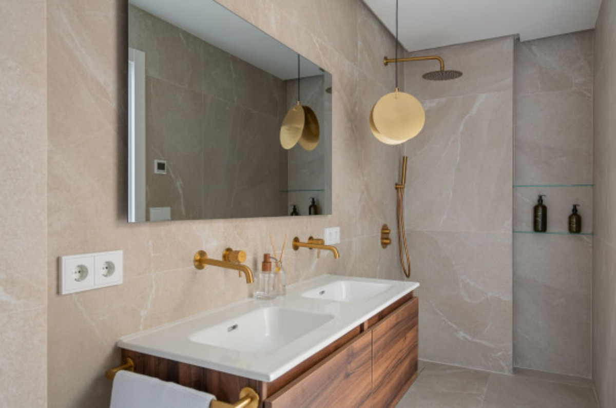 Huis te koop in Nueva Andalucía | 3 slaapkamers H5463175