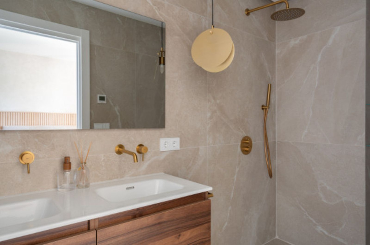 Huis te koop in Nueva Andalucía | 3 slaapkamers H5463175