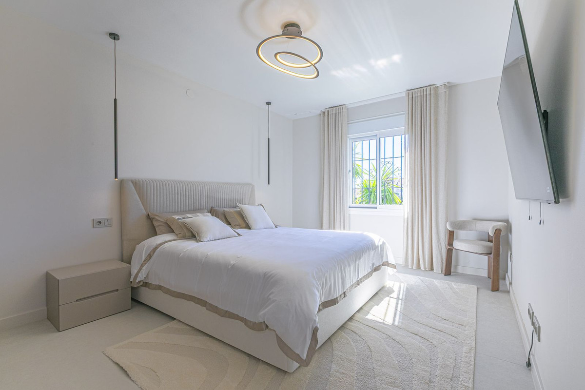 Huis te koop in Nueva Andalucía | 3 slaapkamers H5463811