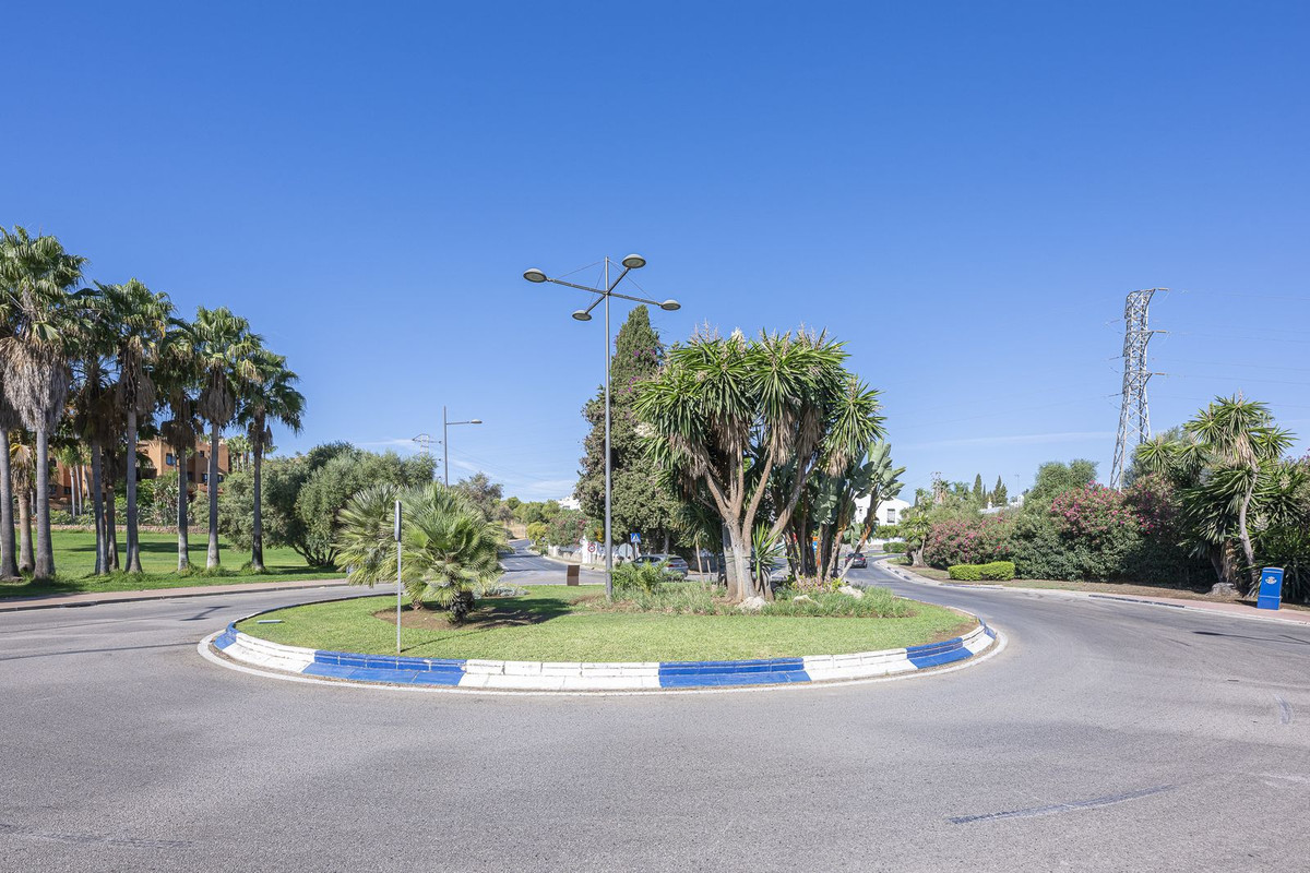 Huis te koop in Nueva Andalucía | 4 slaapkamers H5464090