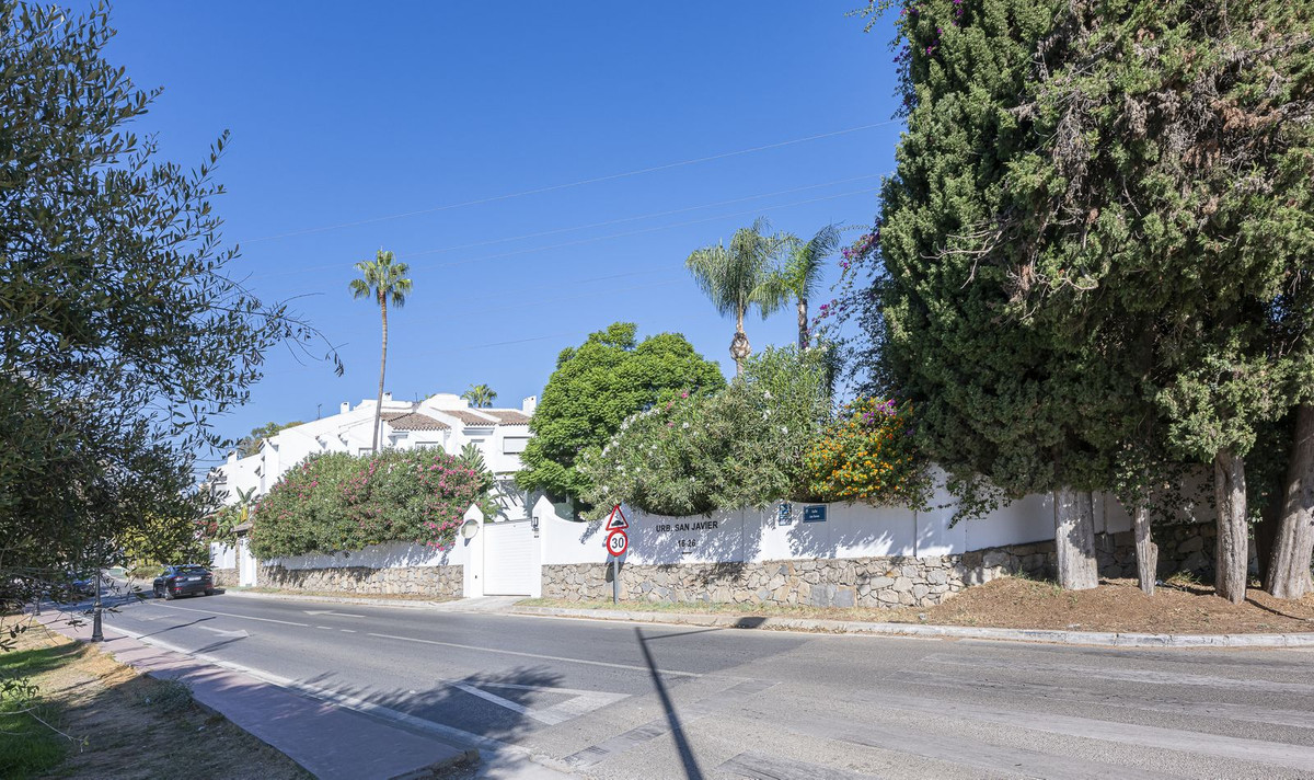Huis te koop in Nueva Andalucía | 4 slaapkamers H5464090