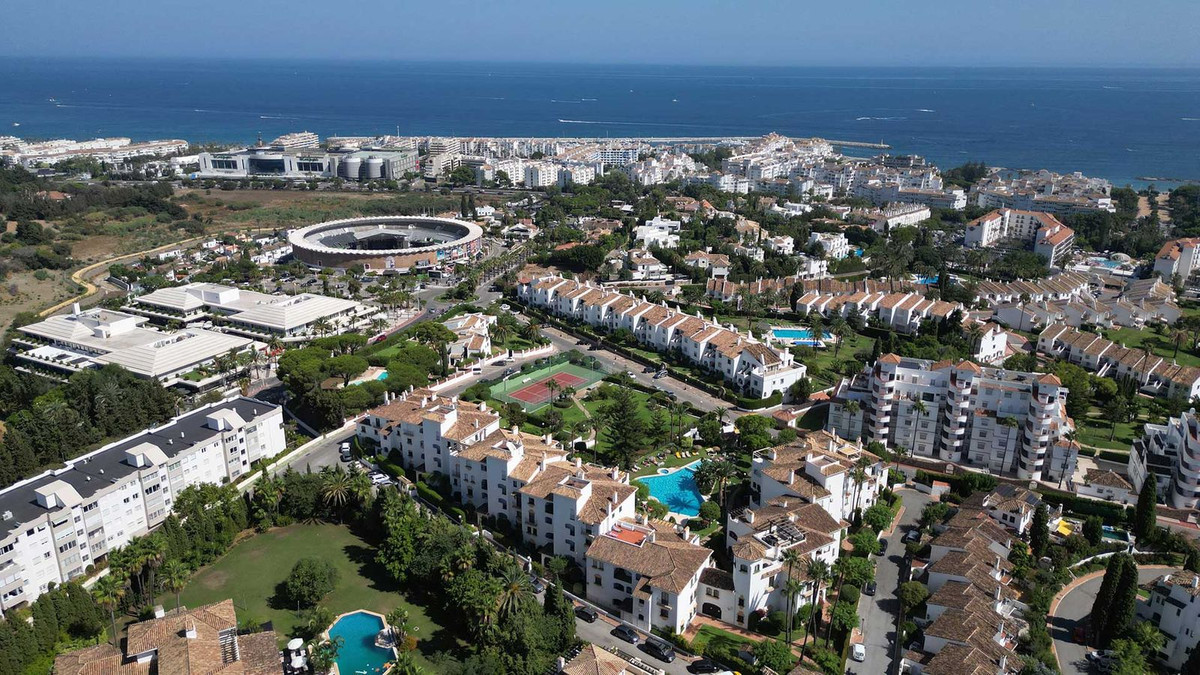 Appartement te koop in Nueva Andalucía | 2 slaapkamers H5464096
