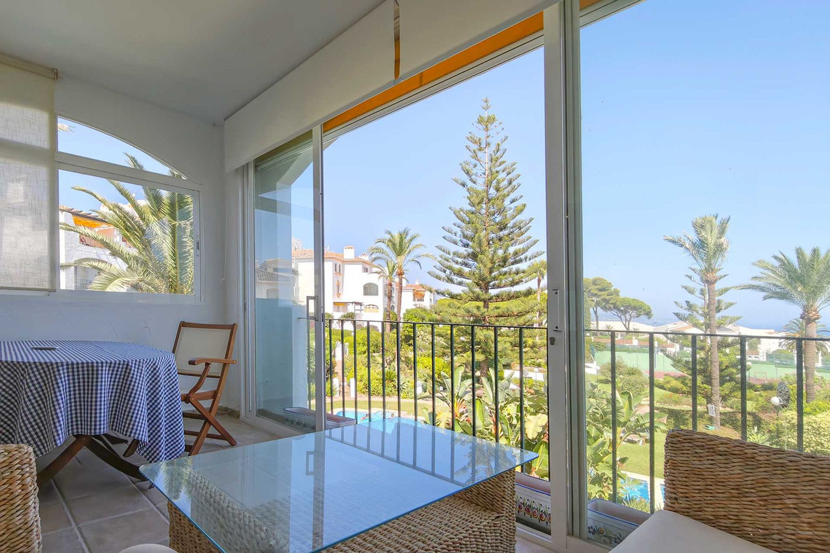 Appartement te koop in Nueva Andalucía | 2 slaapkamers H5464096