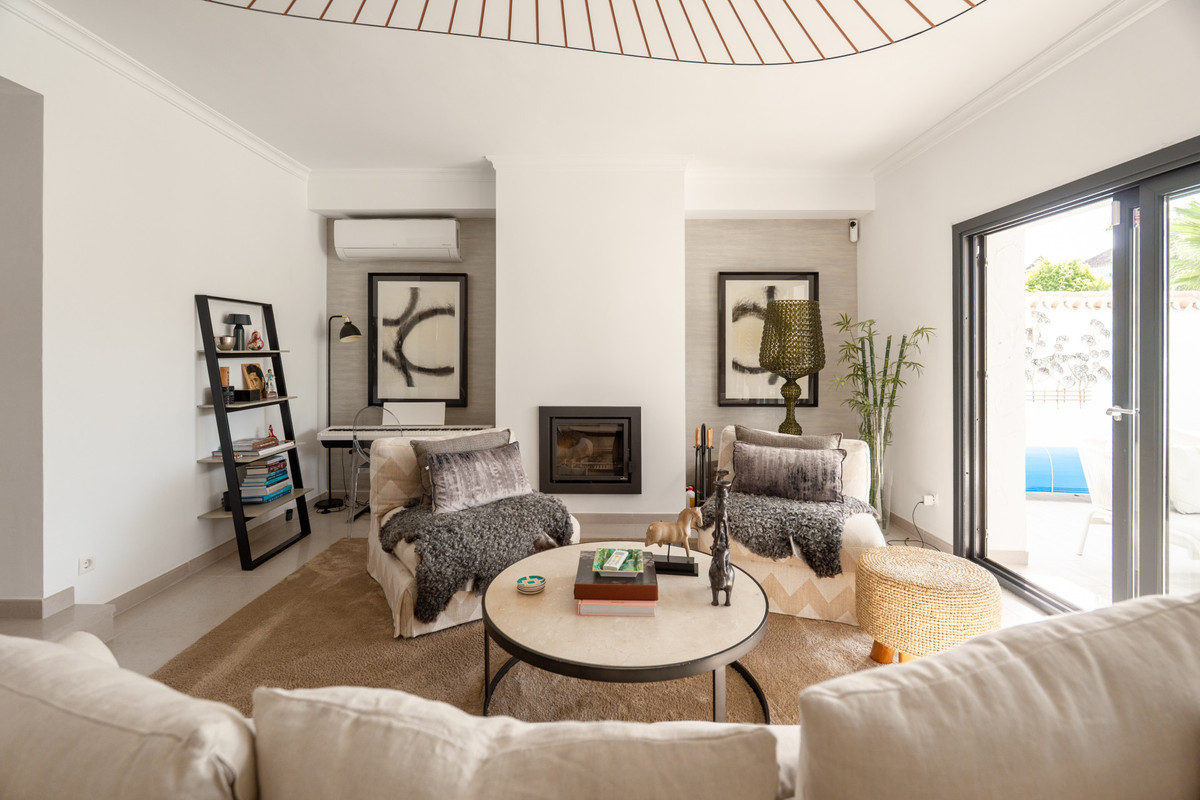 Huis te koop in Nueva Andalucía | 5 slaapkamers H5464375