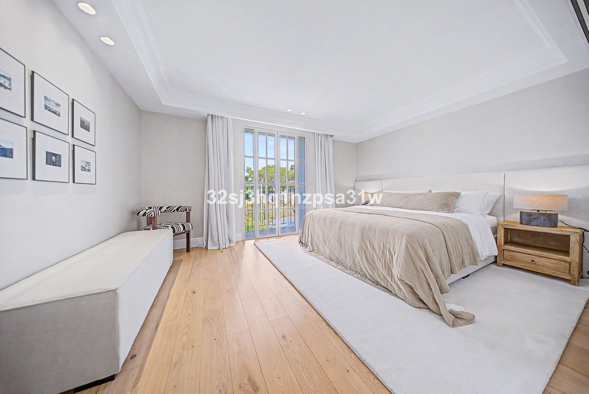 Huis te koop in Nueva Andalucía | 5 slaapkamers H5464561