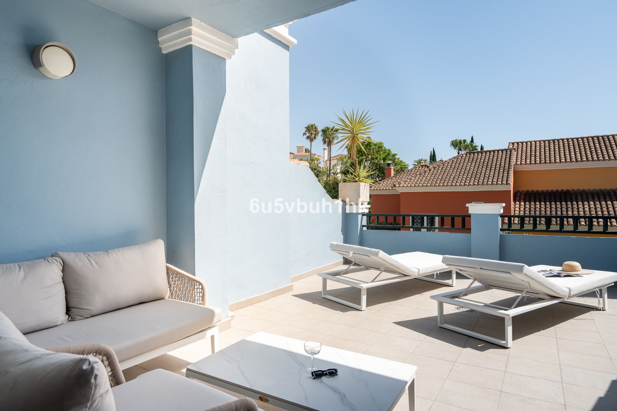 Huis te koop in Nueva Andalucía | 4 slaapkamers H5467699