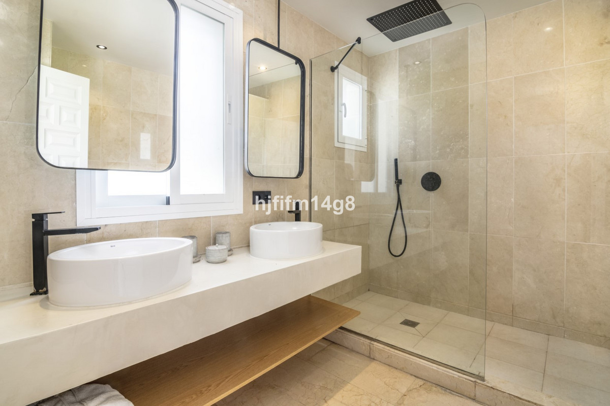 Huis te koop in Nueva Andalucía | 3 slaapkamers H5468098