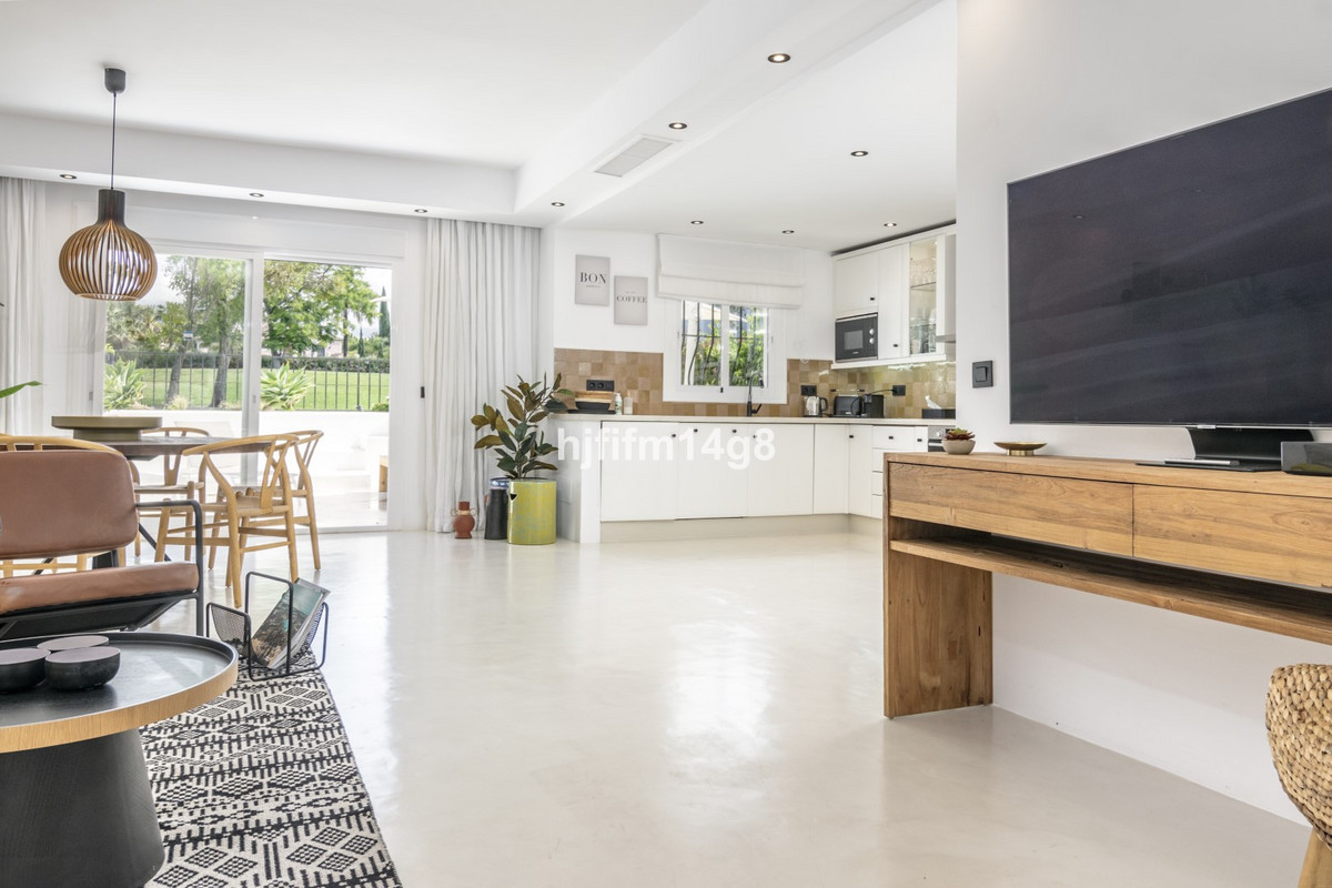 Huis te koop in Nueva Andalucía | 3 slaapkamers H5468098