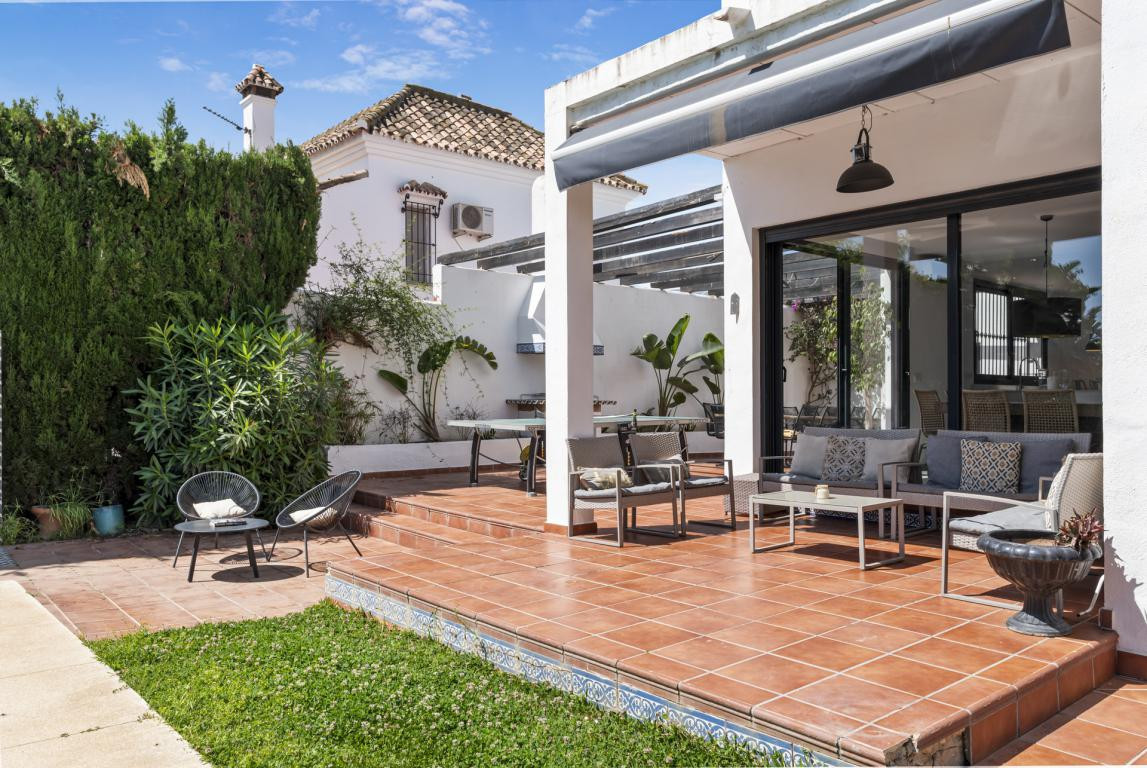 Appartement te koop in Nueva Andalucía | 6 slaapkamers H5469265