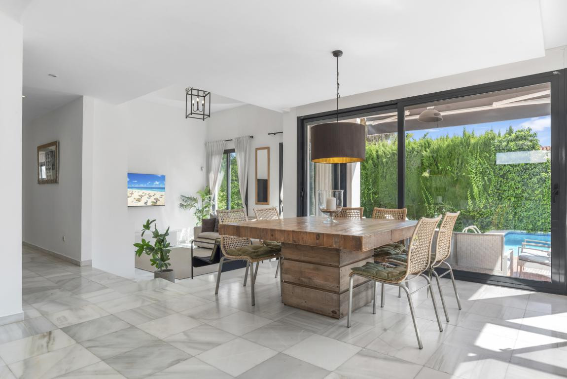 Appartement te koop in Nueva Andalucía | 6 slaapkamers H5469265