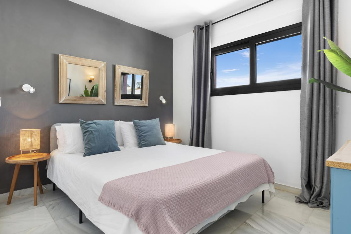 Appartement te koop in Nueva Andalucía | 6 slaapkamers H5469265