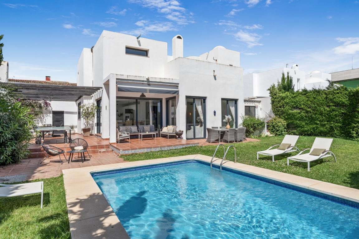 Appartement te koop in Nueva Andalucía | 6 slaapkamers H5469265