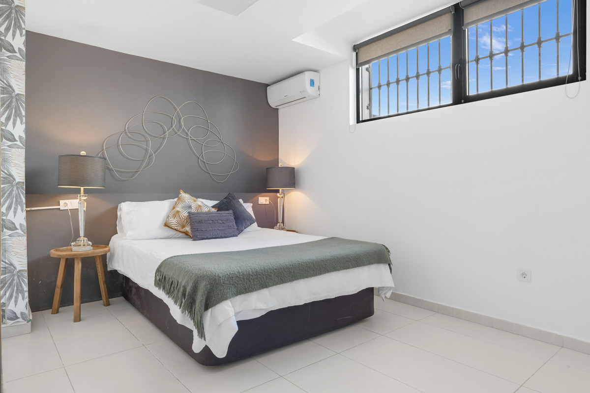 Huis te koop in Nueva Andalucía | 6 slaapkamers H5469334