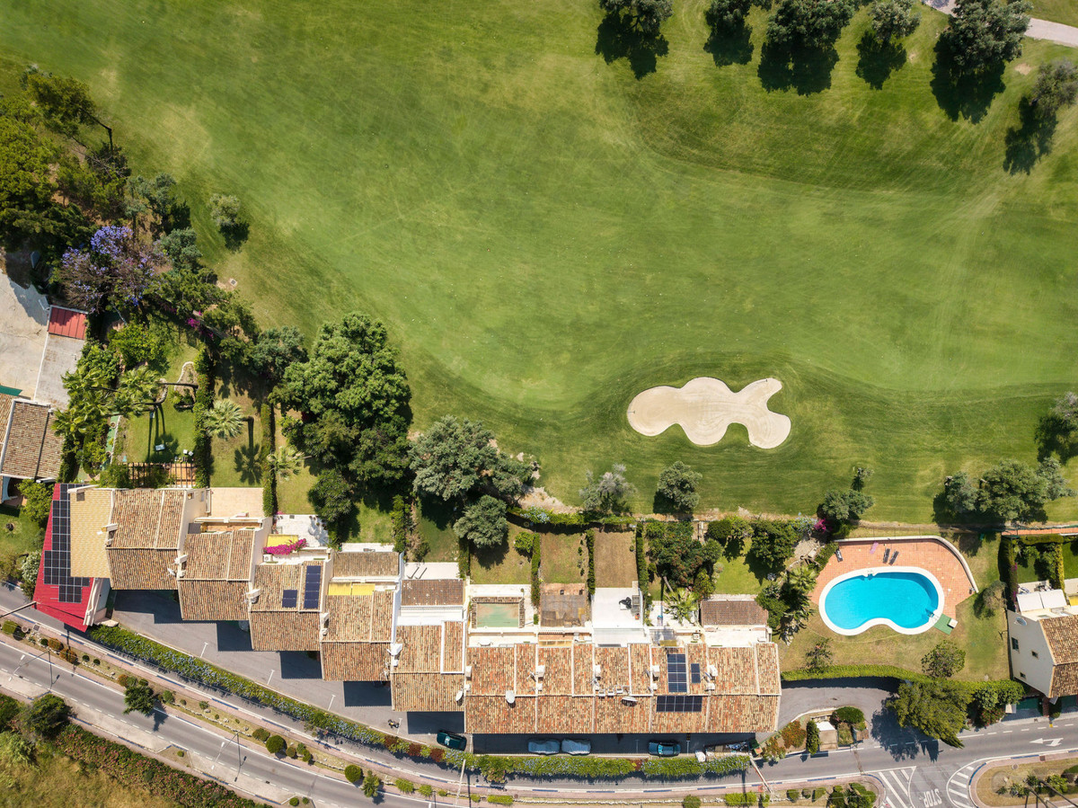 Huis te koop in Nueva Andalucía | 4 slaapkamers H5472778
