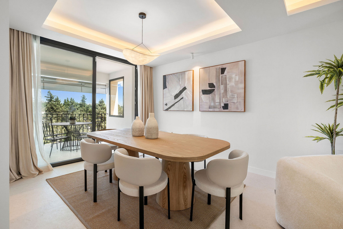 Huis te koop in Nueva Andalucía | 4 slaapkamers H5472778