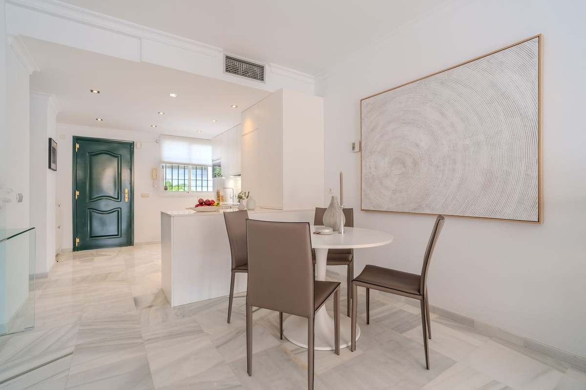 Huis te koop in Nueva Andalucía | 2 slaapkamers H5482321
