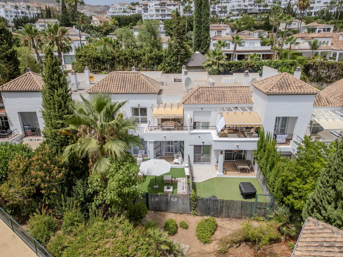 Huis te koop in Nueva Andalucía | 2 slaapkamers H5482321