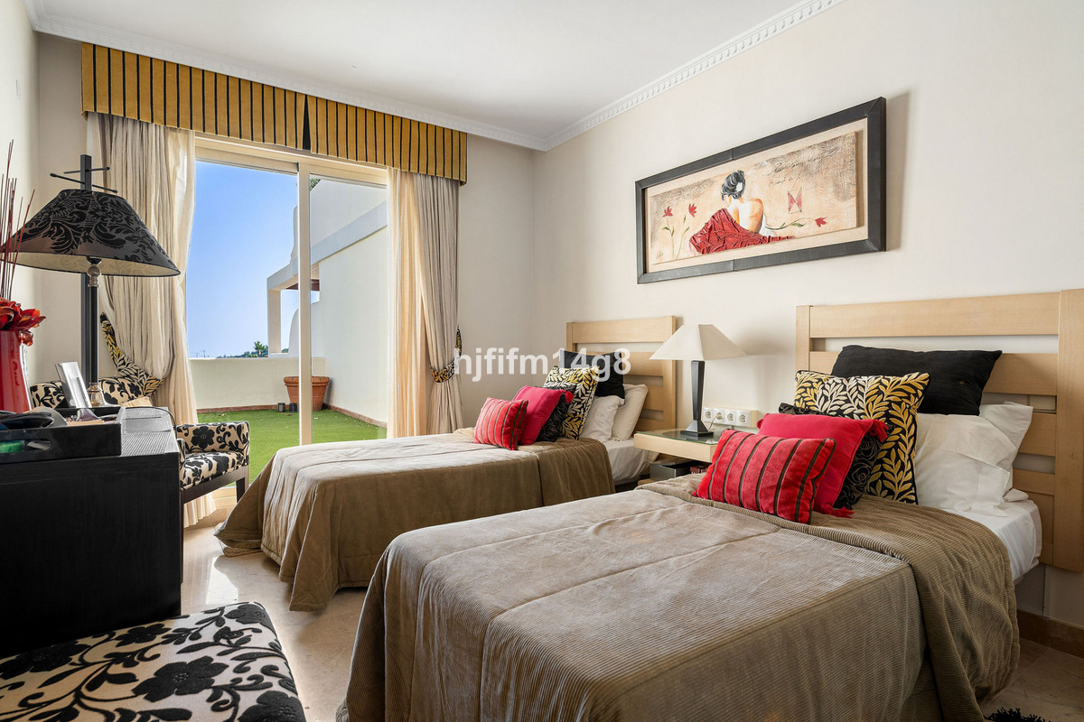 Huis te koop in Nueva Andalucía | 3 slaapkamers H5482789