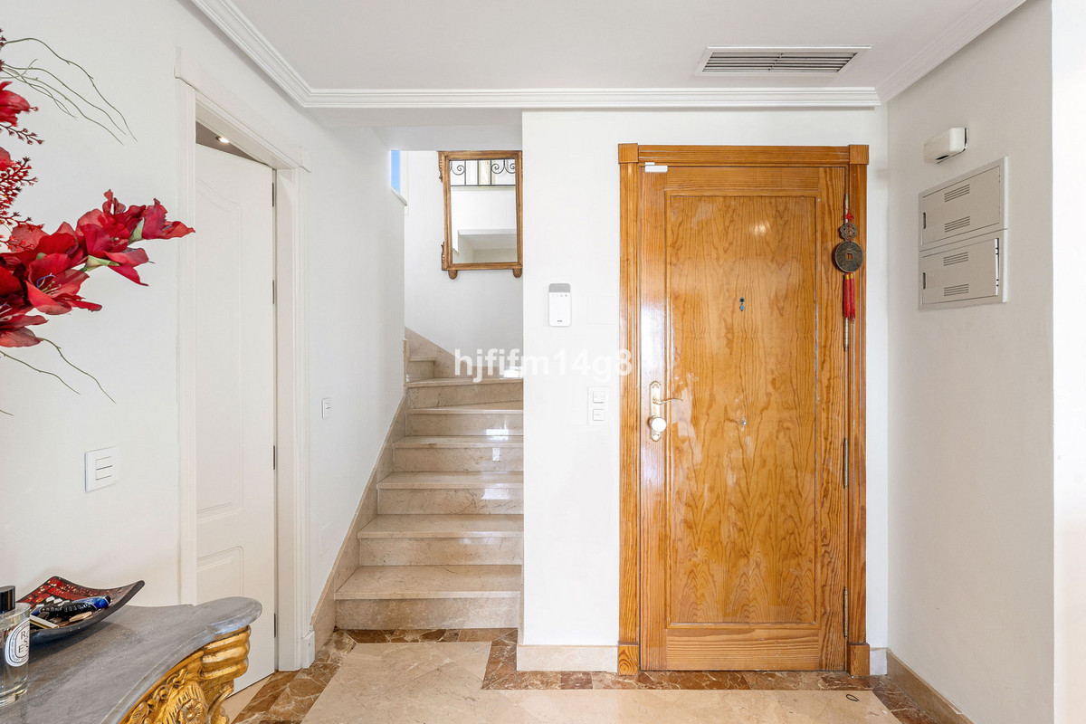 Huis te koop in Nueva Andalucía | 3 slaapkamers H5482789