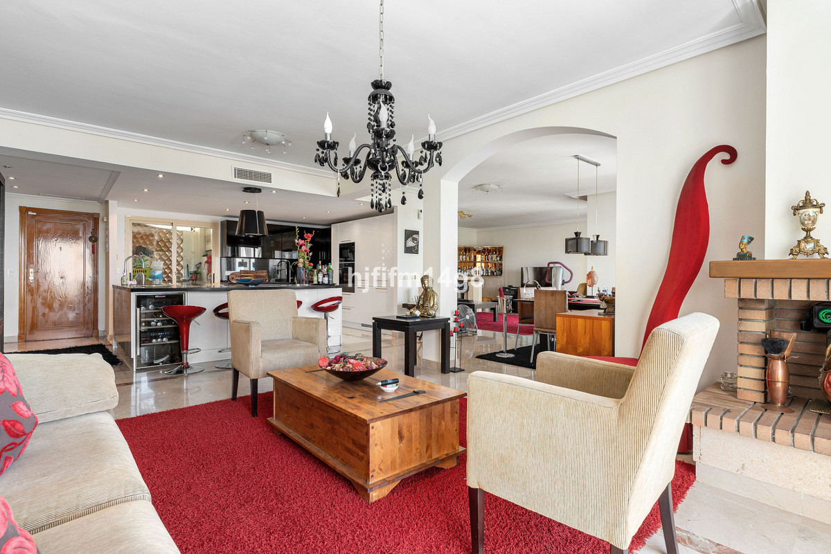 Huis te koop in Nueva Andalucía | 3 slaapkamers H5482789