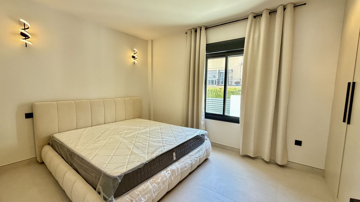 Huis te koop in Nueva Andalucía | 5 slaapkamers H5484430