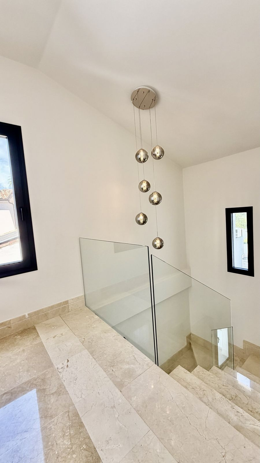 Huis te koop in Nueva Andalucía | 5 slaapkamers H5484430
