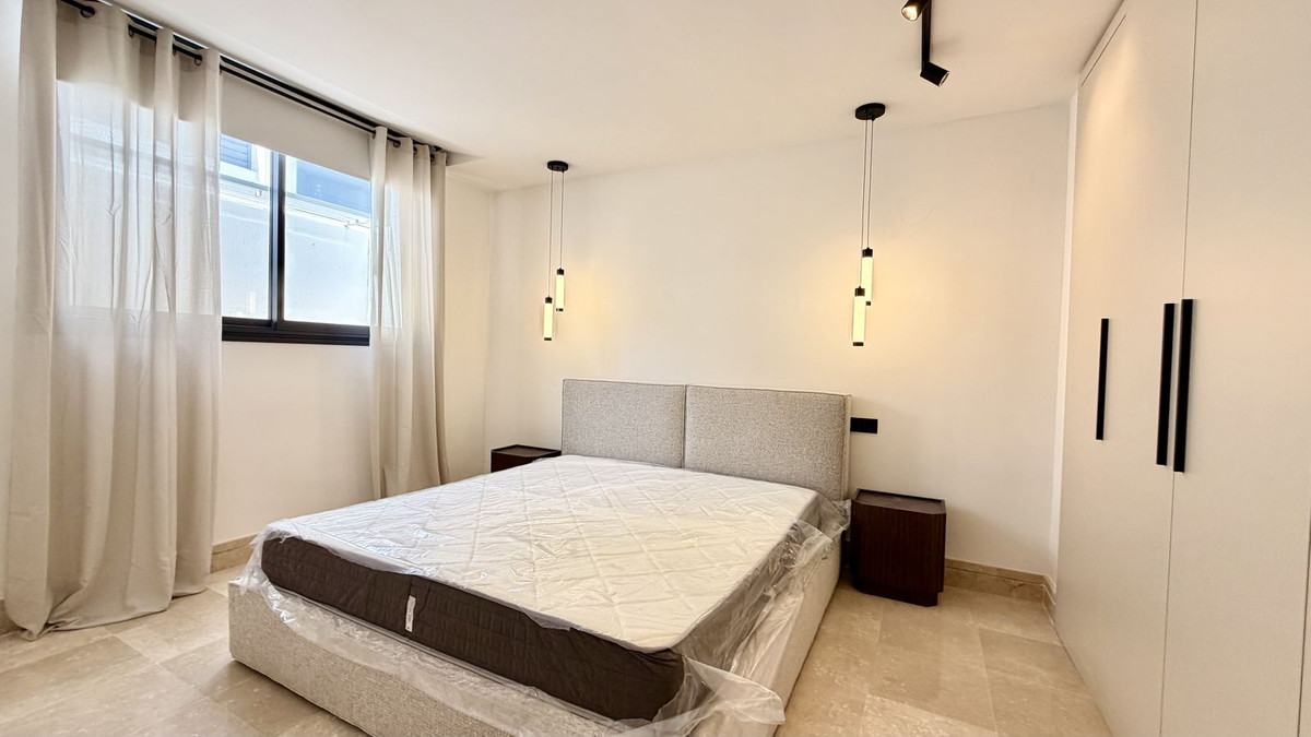 Huis te koop in Nueva Andalucía | 5 slaapkamers H5484430