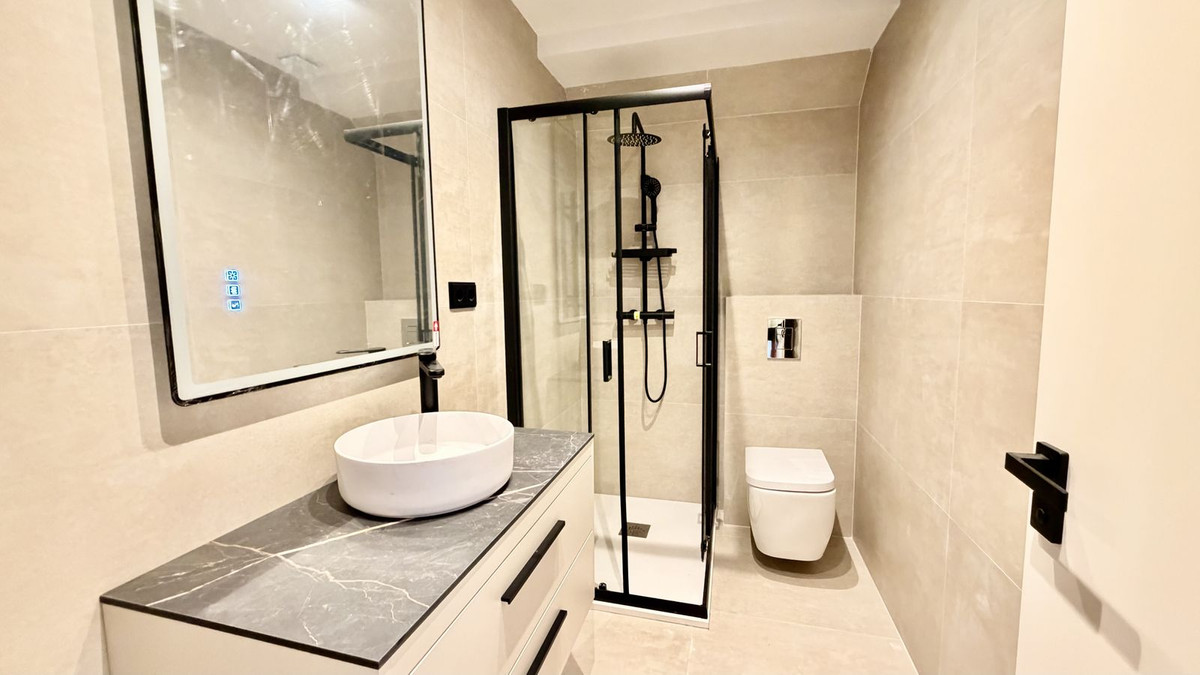 Huis te koop in Nueva Andalucía | 5 slaapkamers H5484430