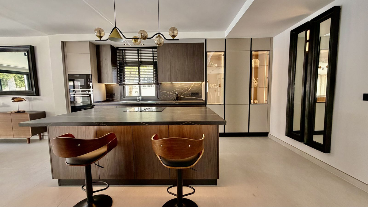 Huis te koop in Nueva Andalucía | 5 slaapkamers H5484430