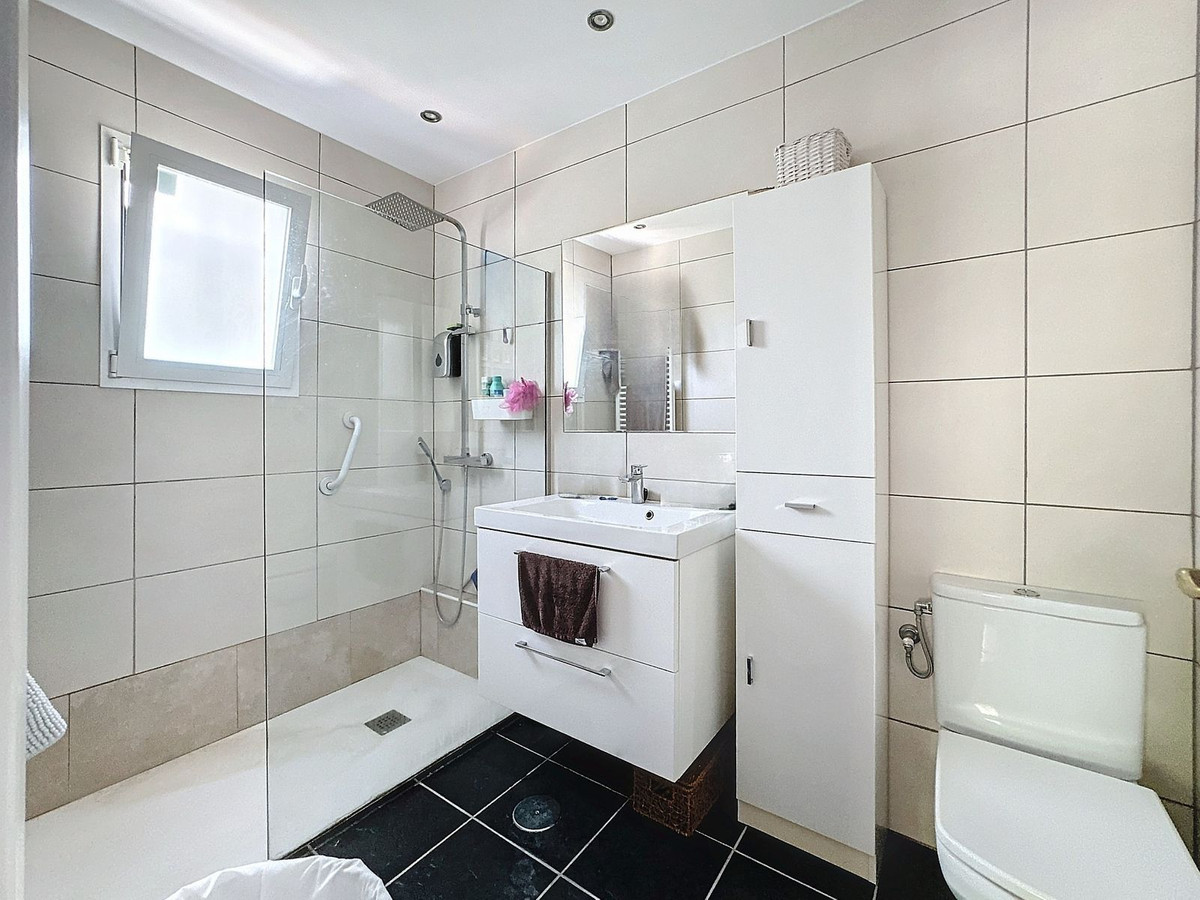 Huis te koop in Nueva Andalucía | 4 slaapkamers H5484484