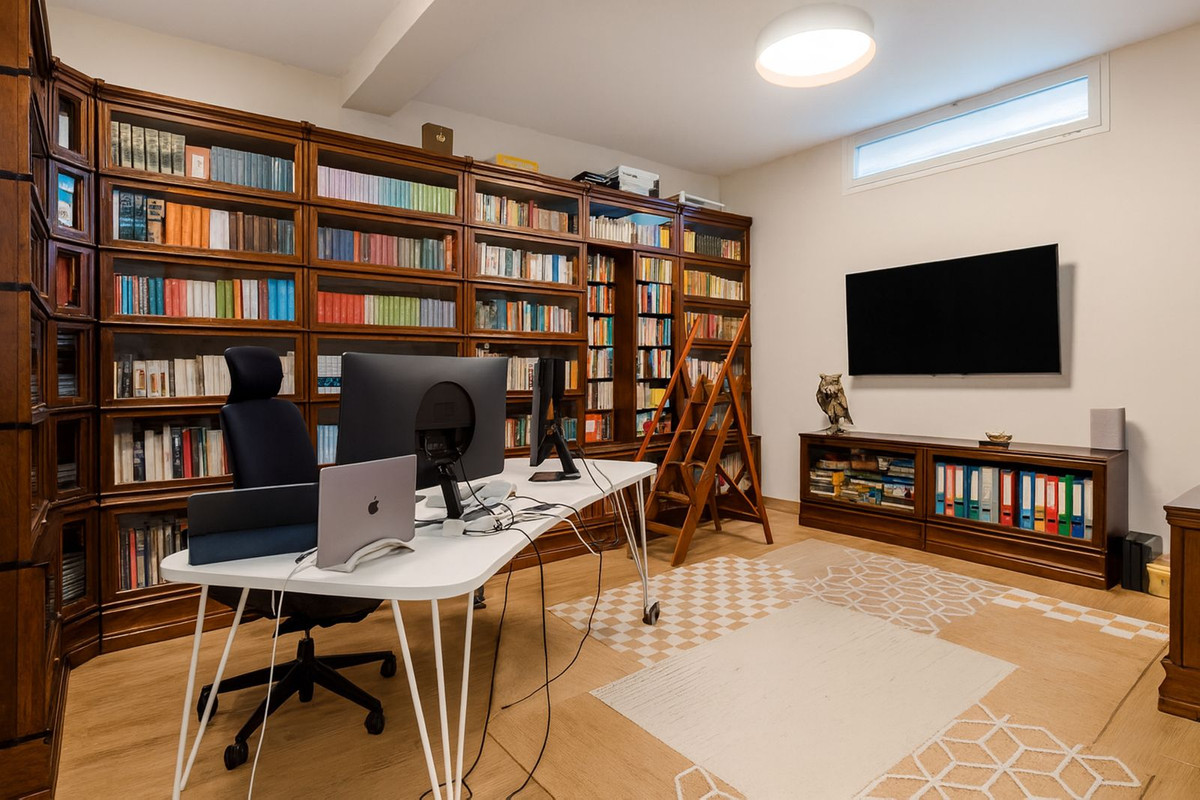Huis te koop in Nueva Andalucía | 4 slaapkamers H5484505