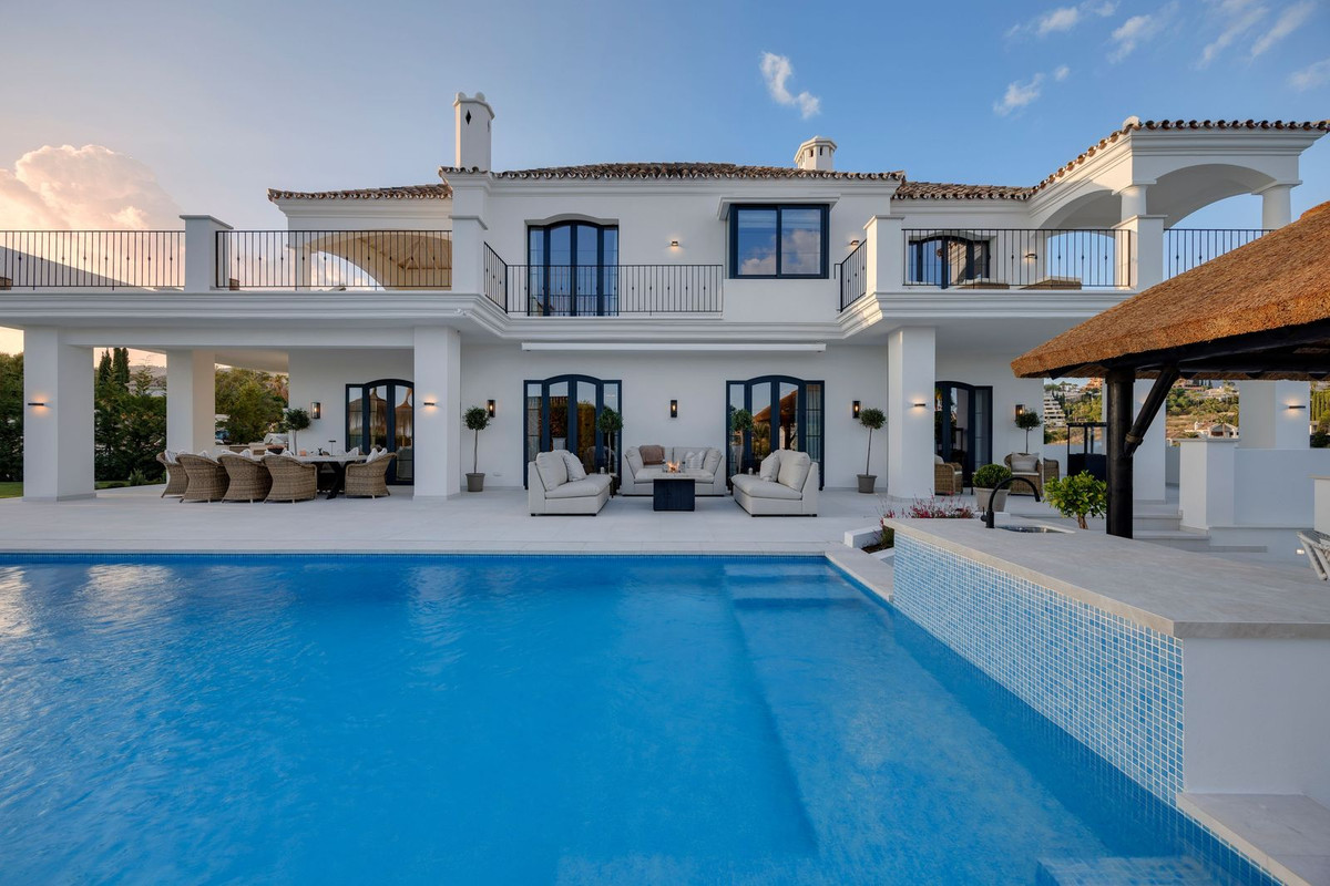 Huis te koop in Nueva Andalucía | 5 slaapkamers H5486080